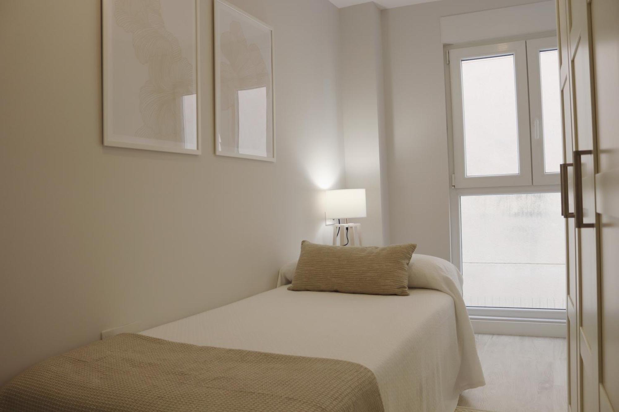 Jomar Apartamento En El Centro De Coruna آكورونيا المظهر الخارجي الصورة