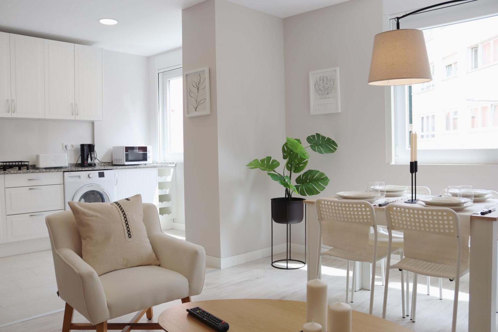 Jomar Apartamento En El Centro De Coruna آكورونيا المظهر الخارجي الصورة